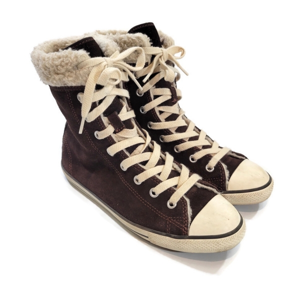 brown sherpa lined converse